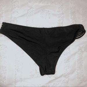 black cheeky bottoms